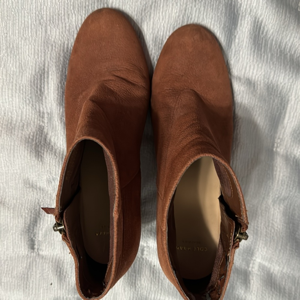 Cole Haan Davenport cognac block heel ankle boots 8 - Picture 6 of 7